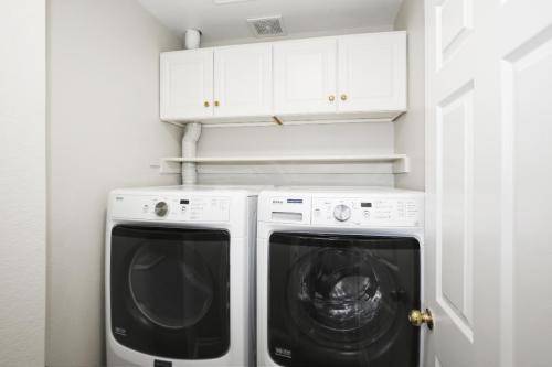 Laundry-Room SMALL